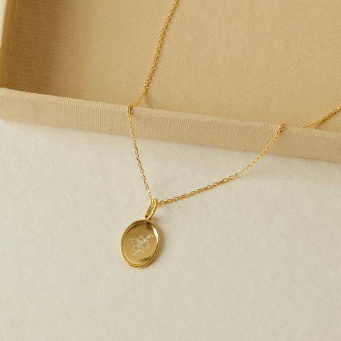 BIRTHFLOWER OVAL NECKLACE